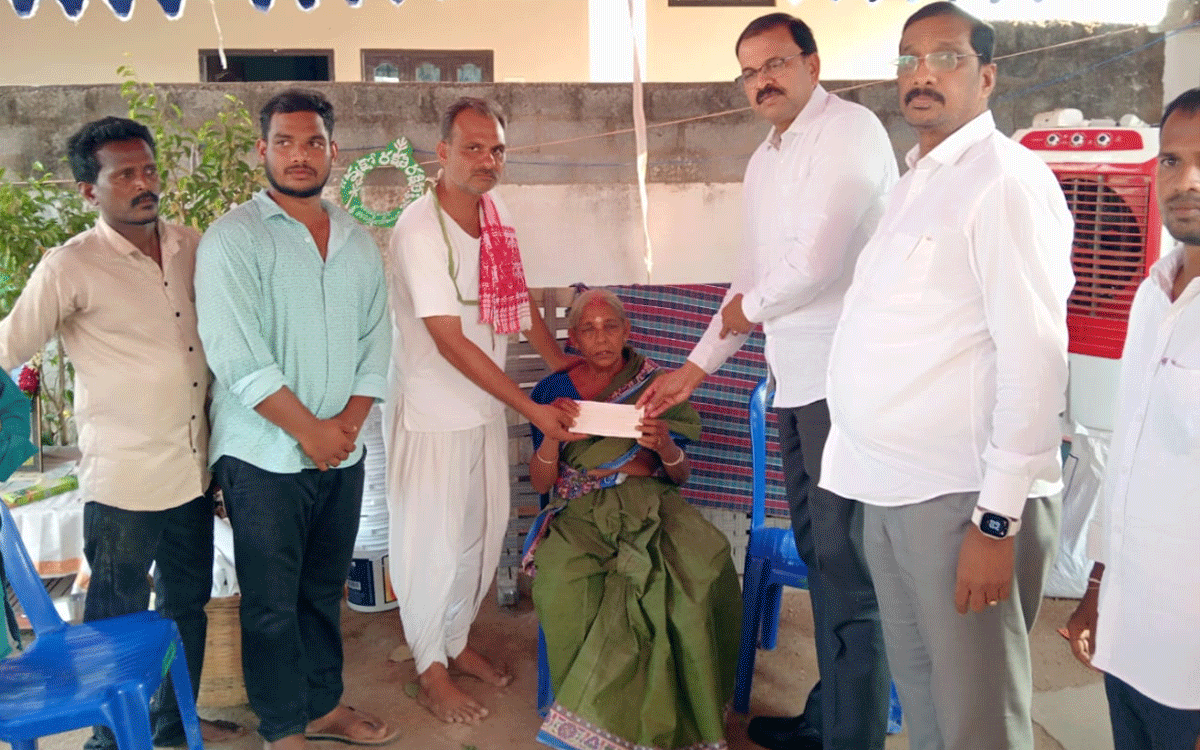 Khammam Rural : వనజీవి రామయ్య ప‌ర్యావ‌ర‌ణ సేవ‌లు ఆద‌ర్శ‌నీయం : సీబీఐ మాజీ జేడీ లక్ష్మీనారాయణ