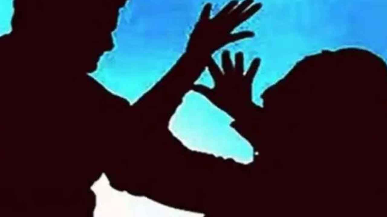 నేను ఇష్టపడుతున్న యువతిని.. పెండ్లి చేసుకోవద్దు