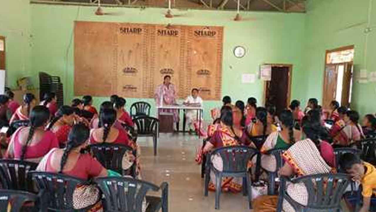 Madhurima | అంగన్‌వాడీ కేంద్రాల్లో వంద శాతం చిన్నారులు హాజరయ్యేలా చూడాలి : సీడీపీఓ మధురిమ