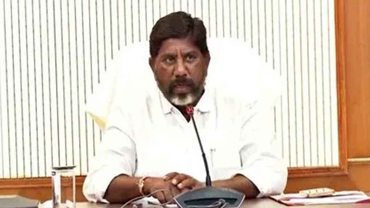 రిటైర్మెంట్‌ బెనిఫిట్స్‌ చెల్లించాలి