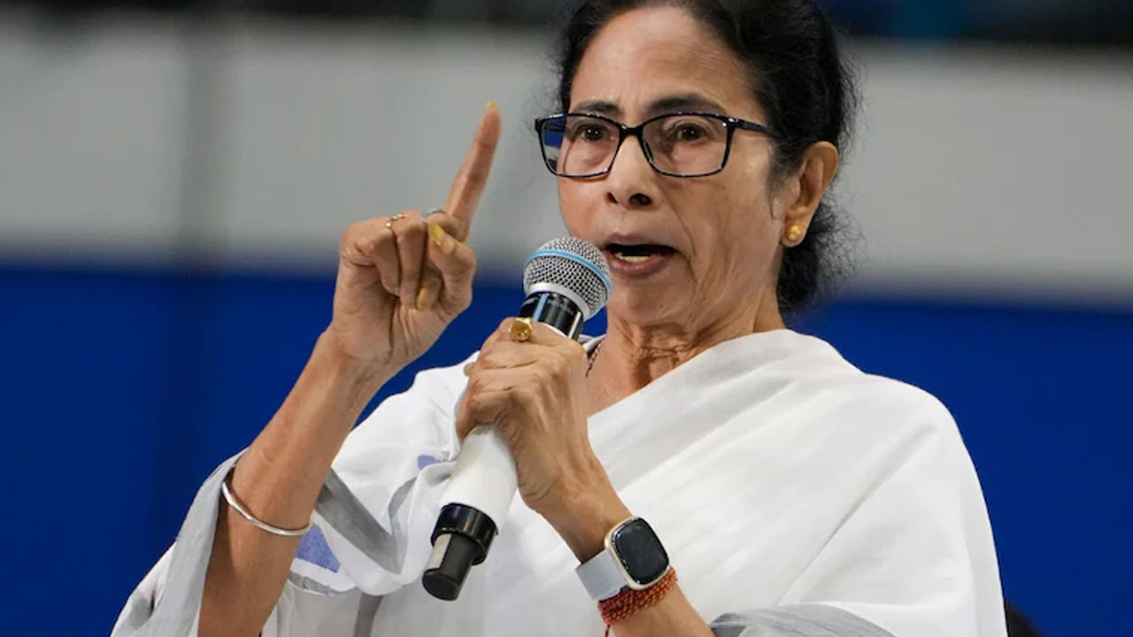 Waqf Act | వ‌క్ఫ్ స‌వ‌ర‌ణ చ‌ట్టం అమ‌లుపై సీఎం మ‌మ‌త సంచ‌ల‌న ప్ర‌క‌ట‌న‌