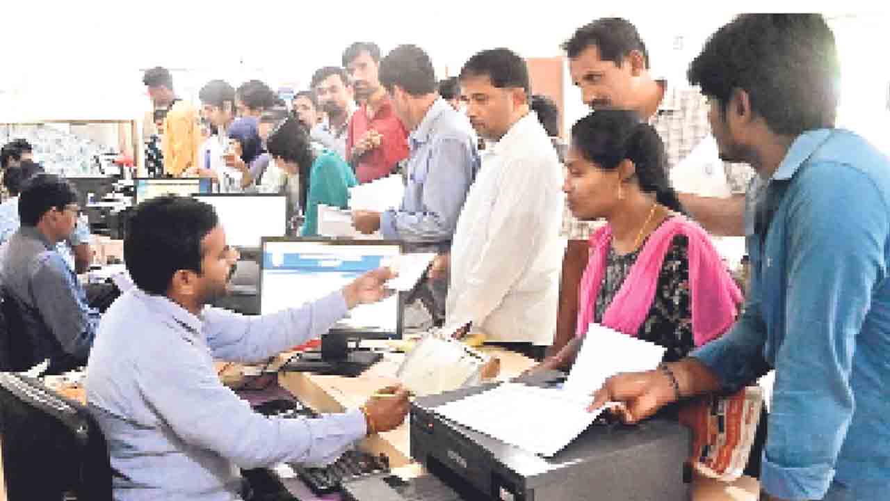 నిజంగా ఇచ్చేవేనా ?