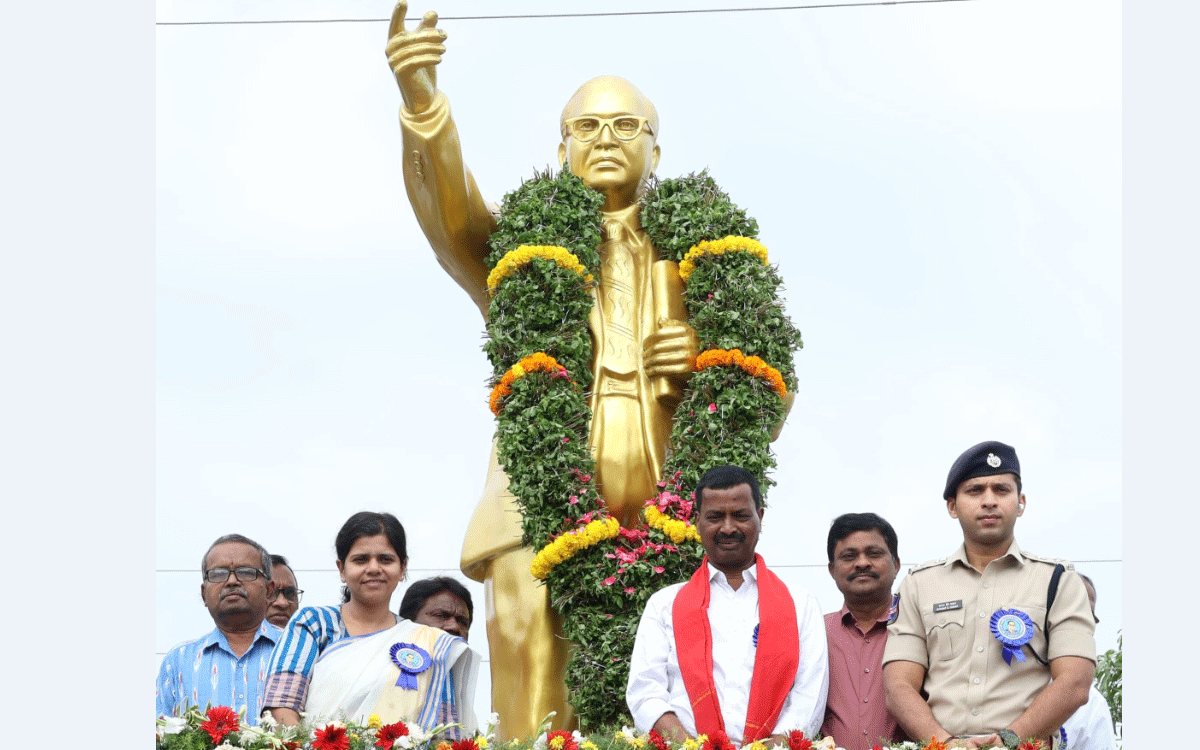 Nalgonda : అణ‌గారిన వ‌ర్గాల ఆత్మ బంధువు అంబేద్క‌ర్ : ఎమ్మెల్సీలు నెల్లికంటి స‌త్యం, శంక‌ర్‌నాయ‌క్‌