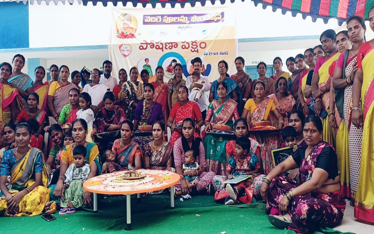 Munugode : గర్భిణులు, బాలింతలు పోషకాహారం తీసుకోవాలి : సీడీపీఓ లావ‌ణ్య‌కుమారి