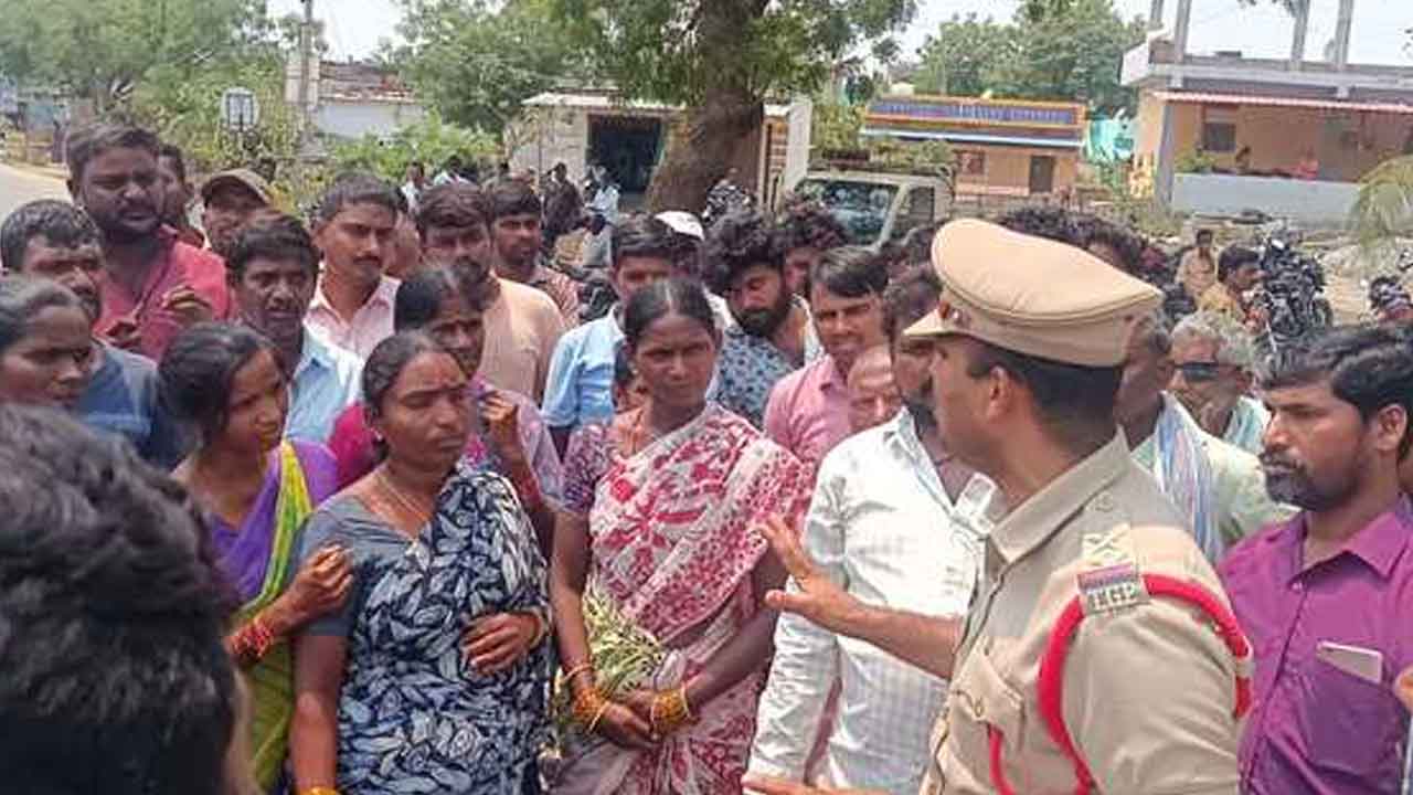 MLA KR Nagaraju | వర్ధన్నపేట ఎమ్మెల్యే కేఆర్‌ నాగరాజుకు చేదు అనుభవం