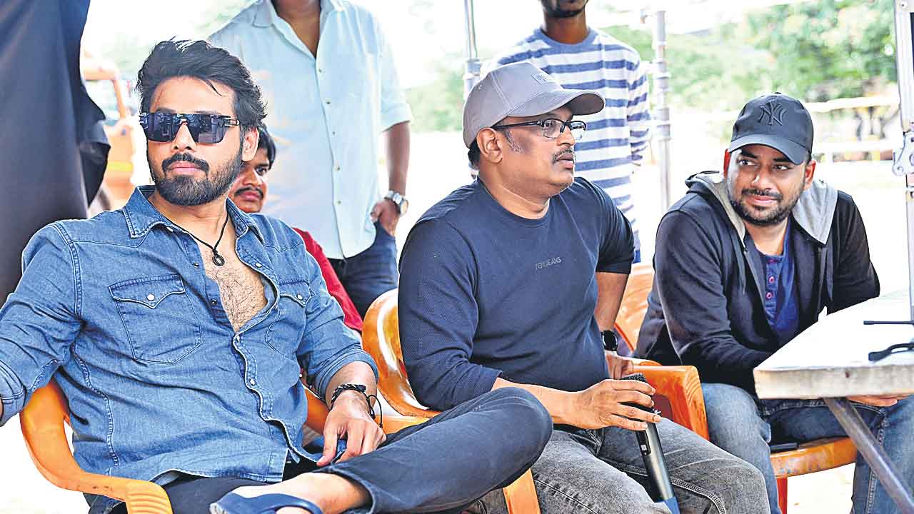 అగ్లీ స్టోరీ స్వరాలు