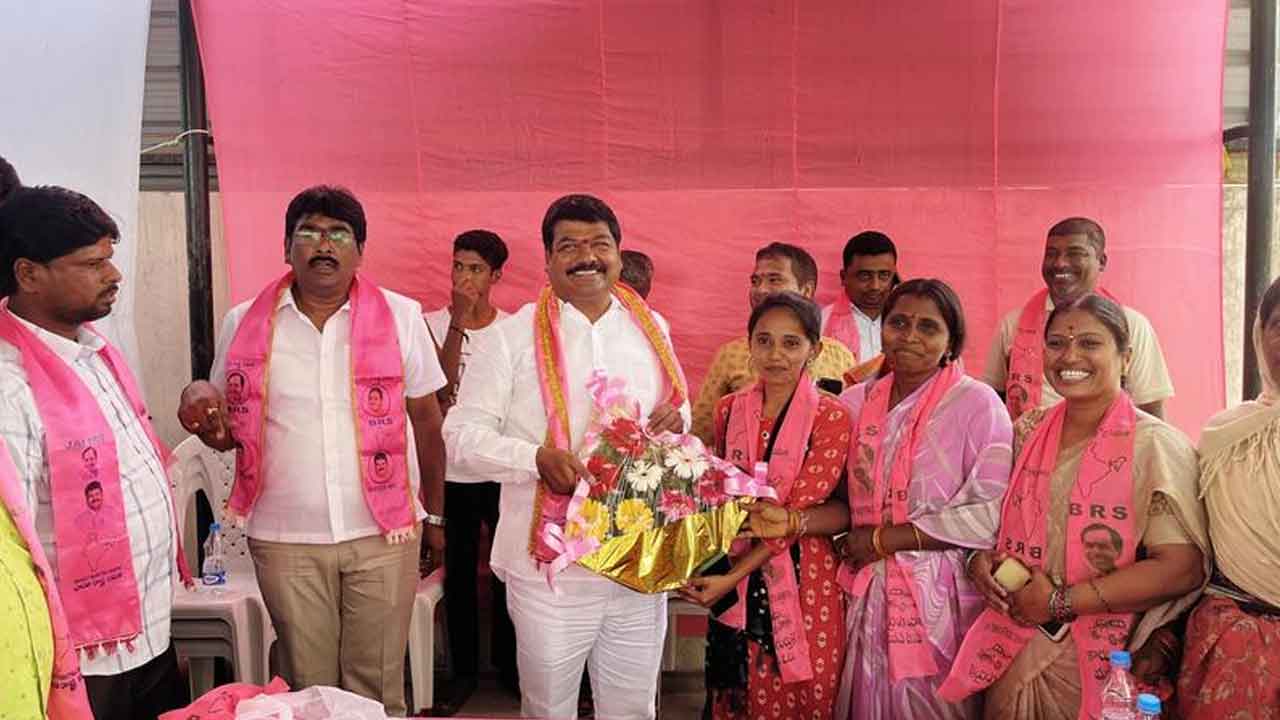 Nannapaneni Narender | బీఆర్ఎస్ రజతోత్సవ సభను విజయవంతం చేయాలి : నన్నపనేని నరేందర్