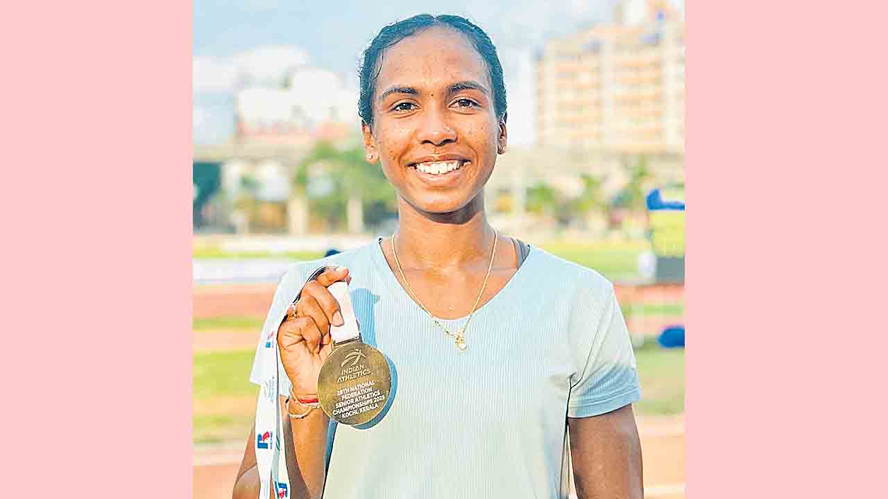 నిత్య పసిడి ధమాకా