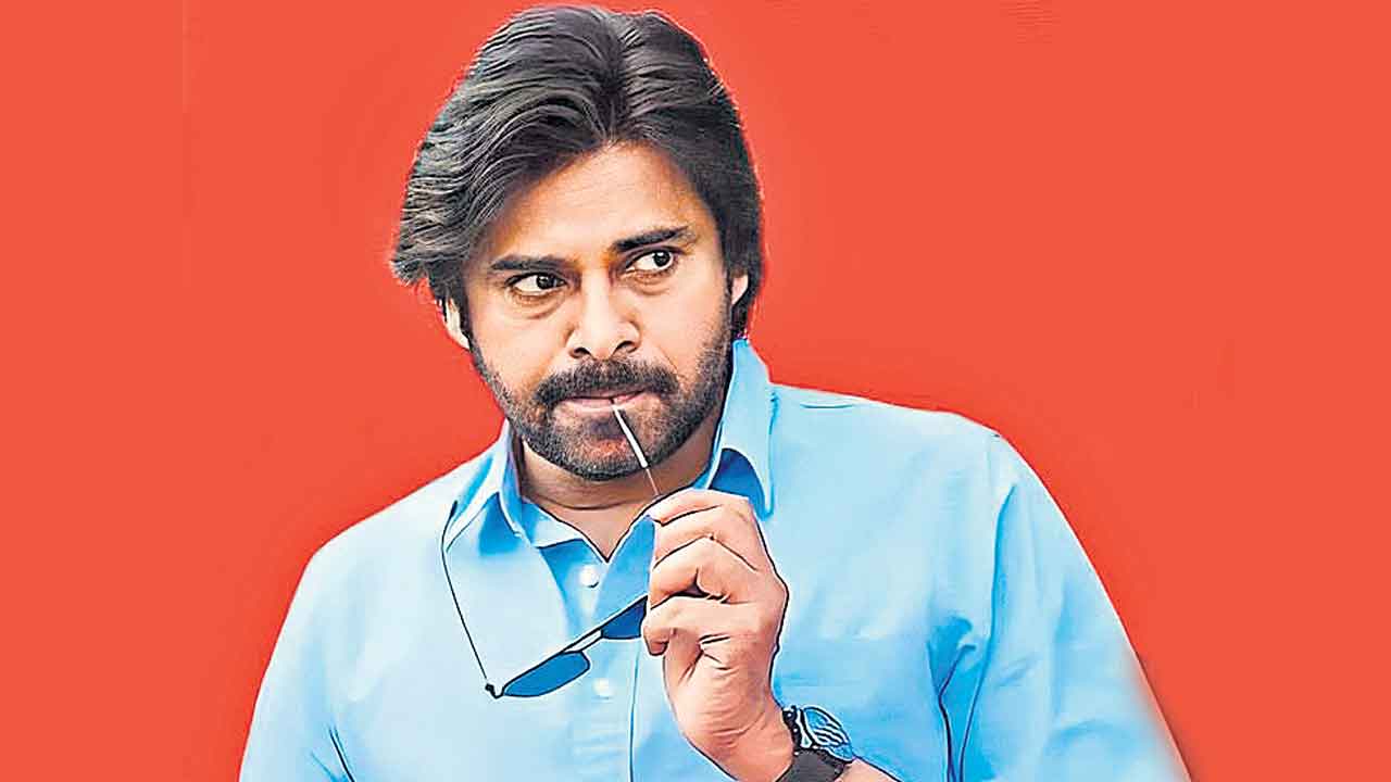 వీరమల్లు ఆగమనం ఆరోజే..