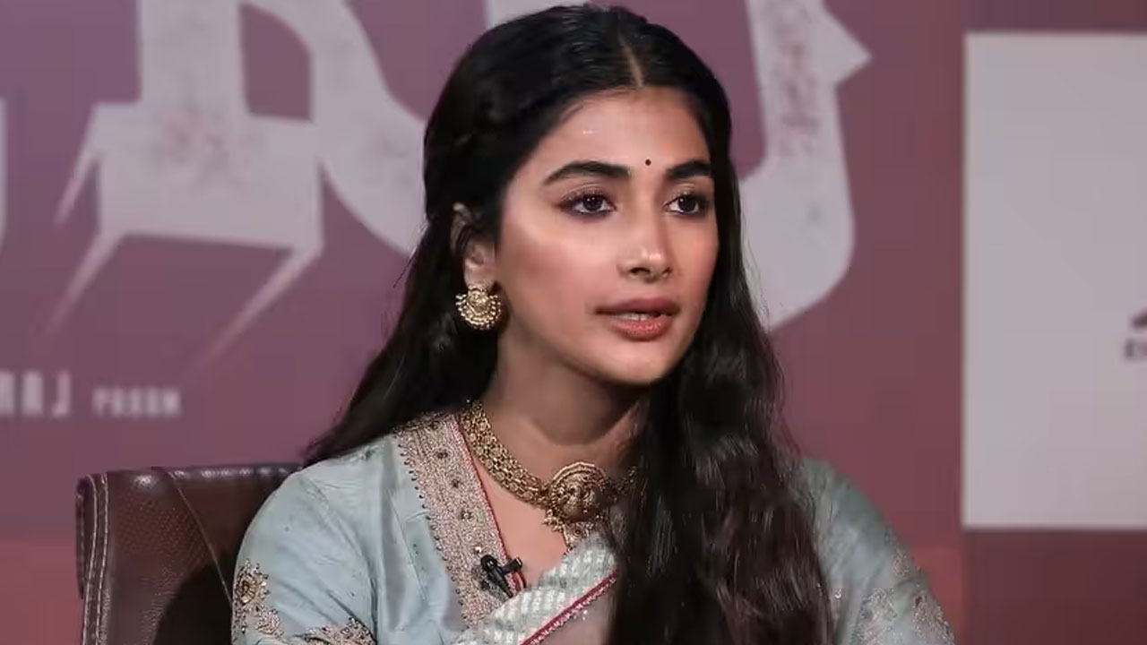 Pooja Hegde | పాపం.. ఇప్పుడు ఈ బుట్ట‌బొమ్మ ప‌రిస్థితి ఏంటి ఇలా మారింది?