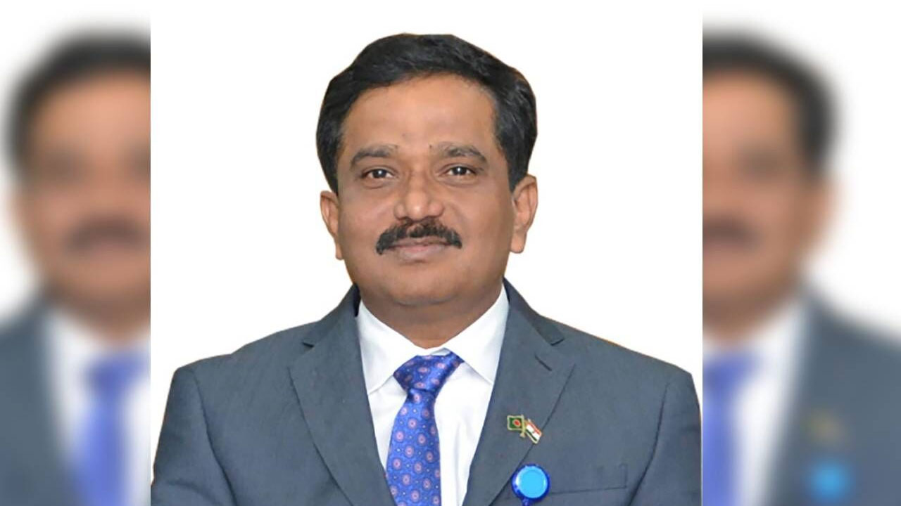 PSR Anjaneyulu | ముంబై నటి జెత్వానీ కేసు.. ఏపీ ఇంటెలిజెన్స్‌ మాజీ చీఫ్‌ పీఎస్‌ఆర్‌ ఆంజనేయులు అరెస్ట్