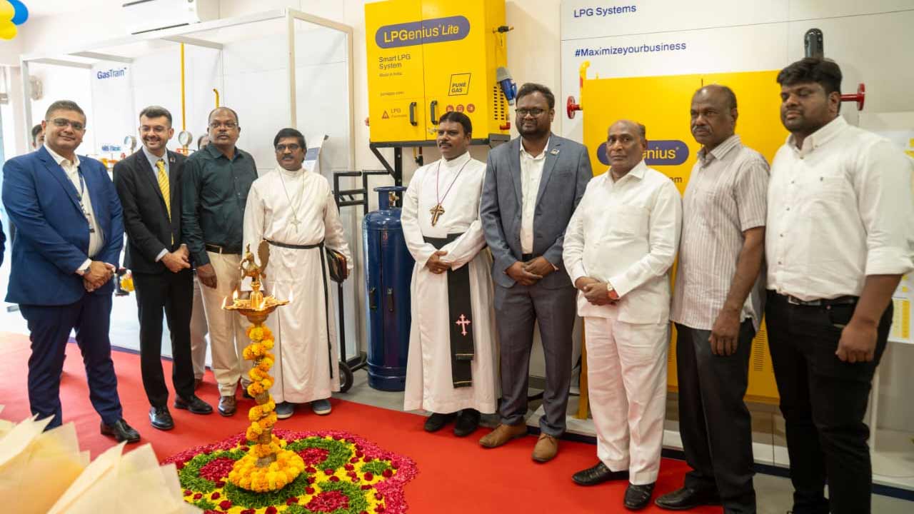 గ్యాస్ వినియోగంలో భద్రతాంశాలకు పెద్దపీట వేయాలి: నీలోఫర్‌ అధినేత బాబురావు