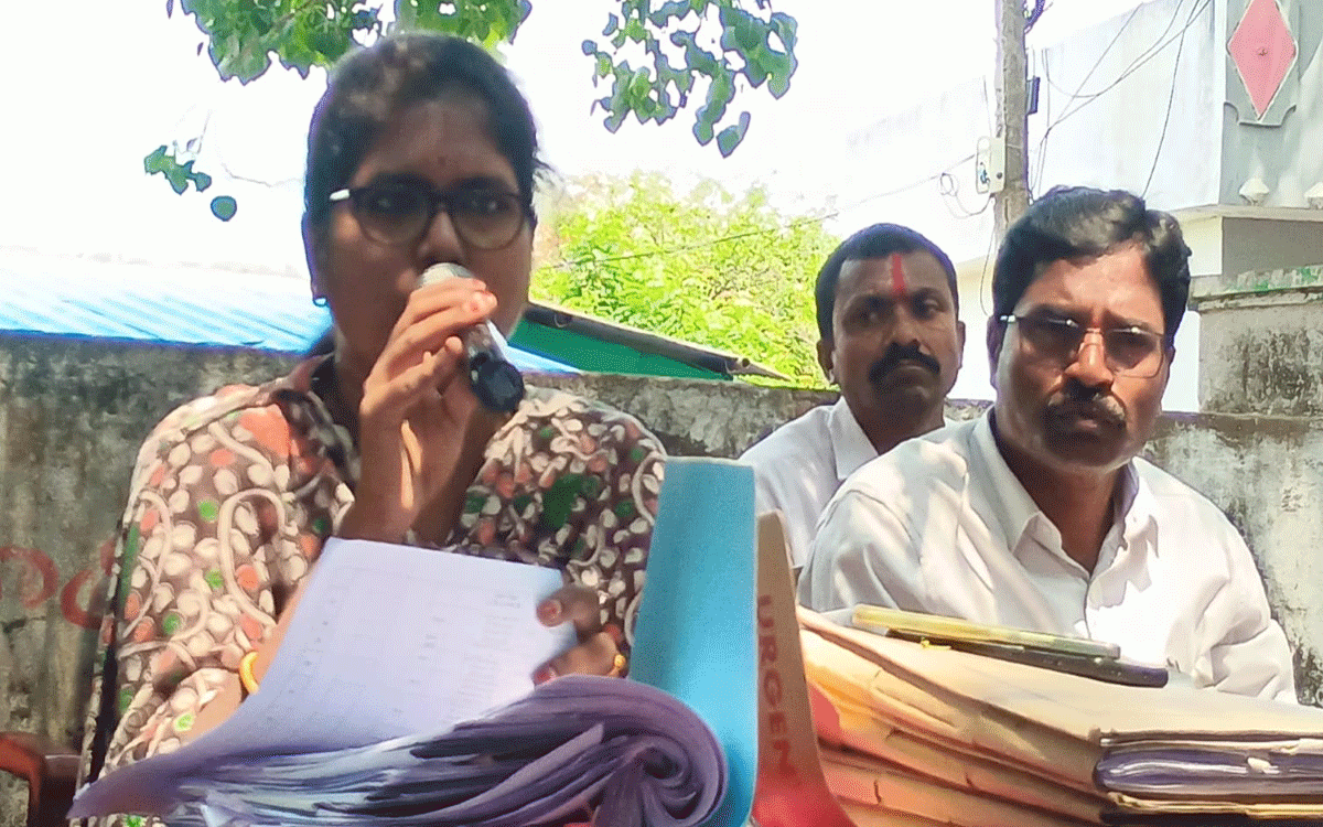 Singareni : భూ నిర్వాసితులకు న్యాయం చేస్తాం : ద‌క్షిణ మధ్య రైల్వే అధికారులు