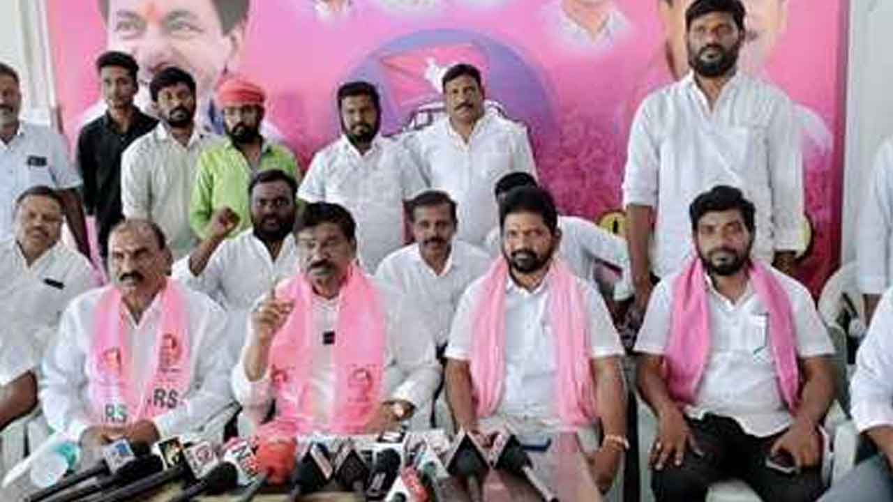MLA Kadiyam | ఎమ్మెల్యే కడియం సవాల్ను స్వీకరించిన రాజయ్య.. టైము, డేటు చెప్పాలని ప్రతి సవాల్