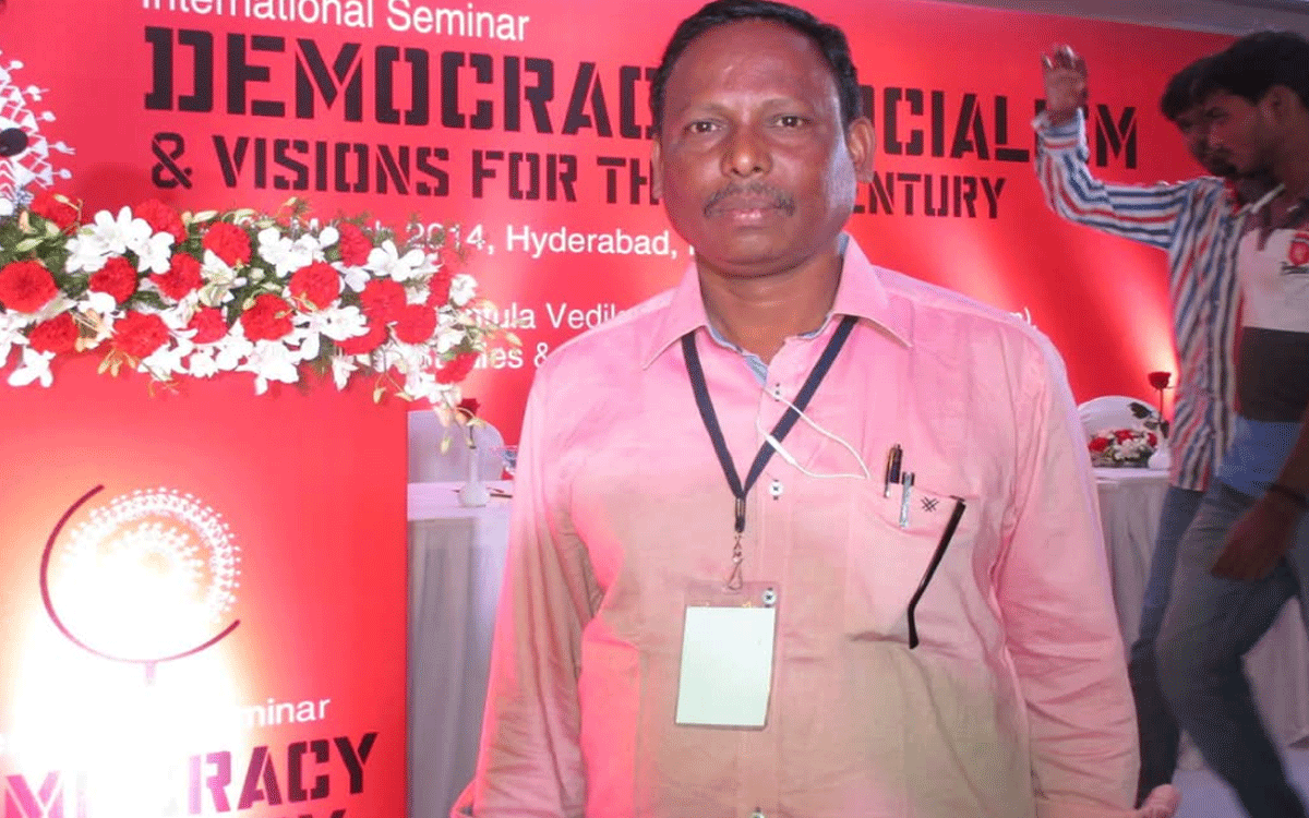 Rasuri Shankar : రోడ్డు ప్రమాదంలో కార్మిక హక్కుల నేత రాసూరి శంక‌ర్‌ మృతి