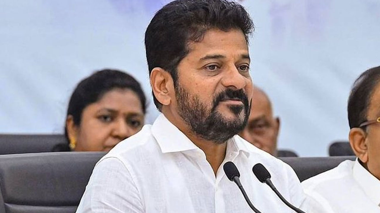 Congress Govt | ఉద్యోగాలపై సీఎం తప్పుడు లెక్క.. కాంగ్రెస్‌ పాలనలో భర్తీ చేసింది 11 వేలు మాత్రమే