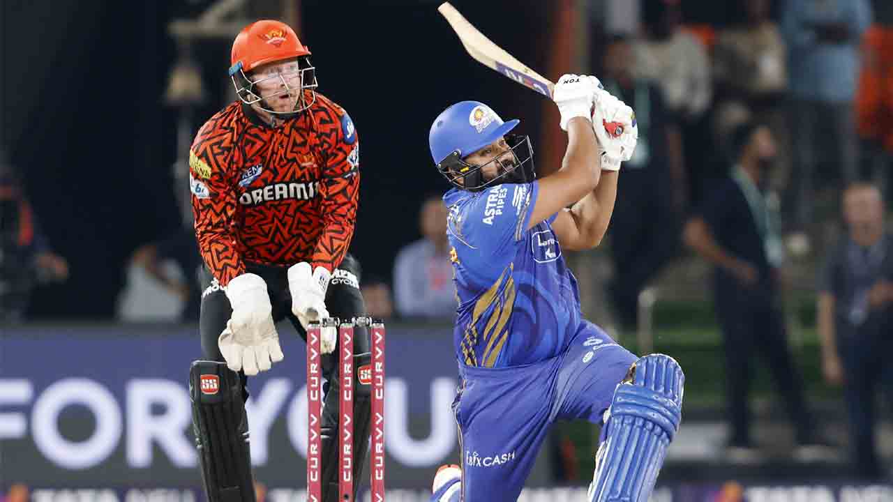 IPL 2025 | హాఫ్ సెంచ‌రీతో రెచ్చిపోయిన‌ రోహిత్.. గెలుపు దిశ‌గా ముంబై..!