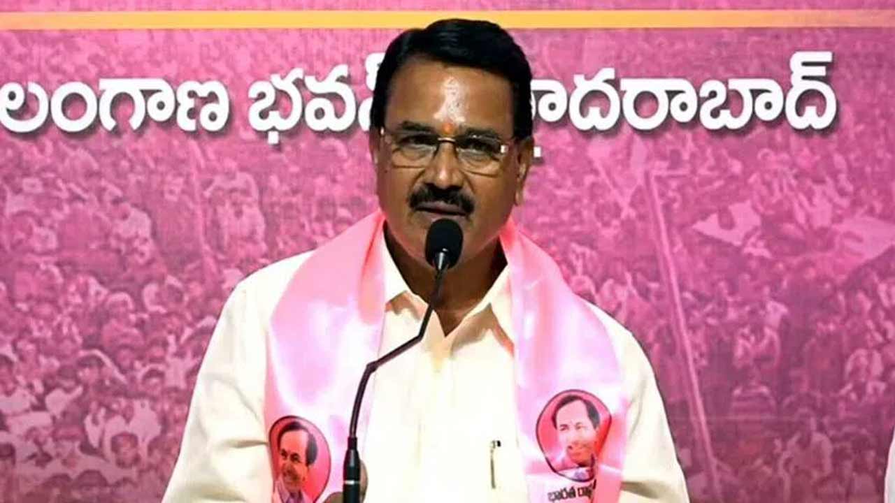Singireddy Niranjan Reddy | మీ అజ్ఞానాన్ని సమాజం మీద రుద్దడం సంస్కార హీనత.. టీపీసీసీ చీఫ్‌పై మాజీ మంత్రి నిరంజన్‌ రెడ్డి ధ్వజం