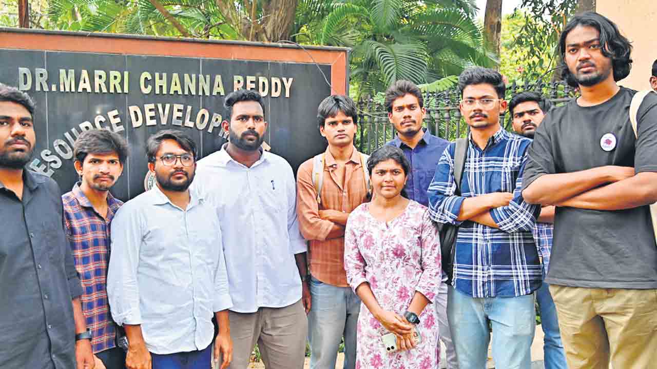 HCU Lands | వర్సిటీ భూములను రక్షించండి.. సాధికార కమిటీకి తెలిపిన వర్సిటీ విద్యార్థులు