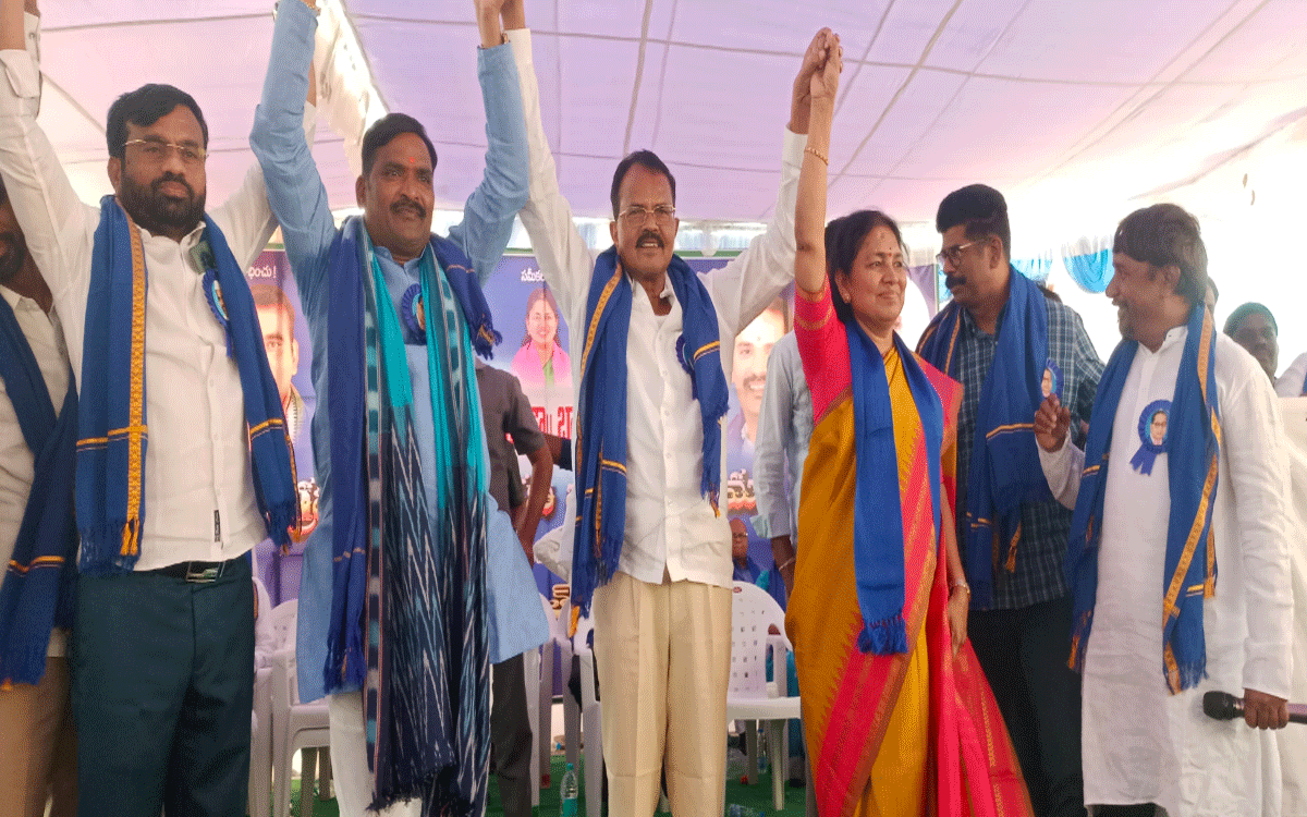 Rajapet : మహనీయుల ఆశయాలు సాధించాలి : ప్ర‌భుత్వ‌ విప్ బీర్ల ఐల‌య్య‌