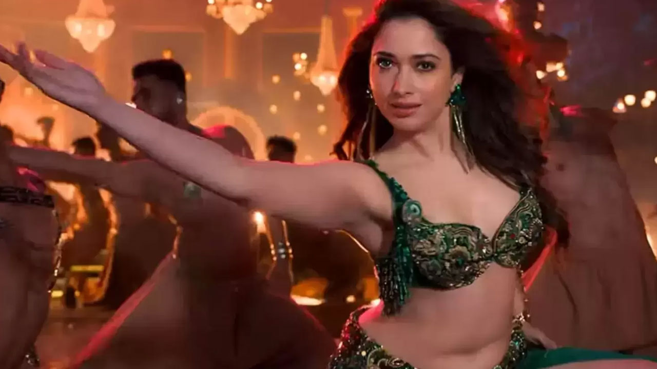 Tamannaah Bhatia | పెళ్లెప్పుడు చేసుకుంటావని అడిగిన యాంక‌ర్.. స్ట‌న్నింగ్ రిప్లై ఇచ్చిన తమన్నా..!