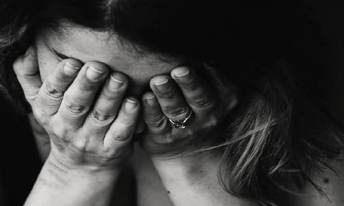 MBBS Student Drugged, Raped | ‘డ్రగ్స్ ఇచ్చి అత్యాచారం చేశాడు’.. సహ విద్యార్థిపై   ఎంబీబీఎస్ విద్యార్థిని ఫిర్యాదు