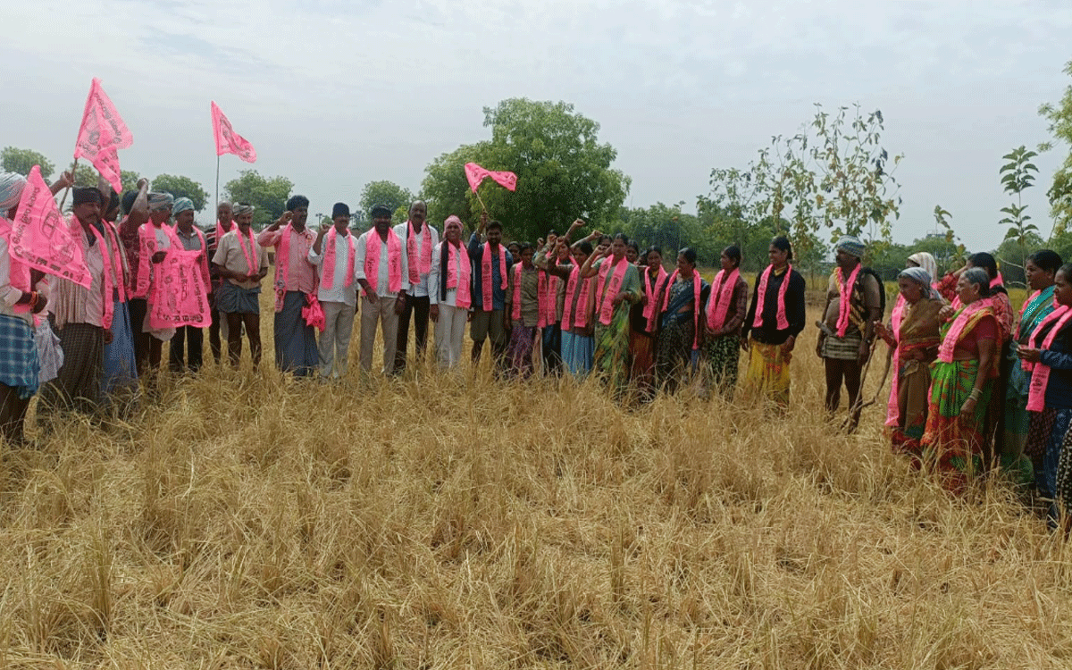 BRS : ప్ర‌జా పాల‌న‌తో పేరుతో కాంగ్రెస్ ద‌గా పాల‌న : తాటికొండ సీత‌య్య