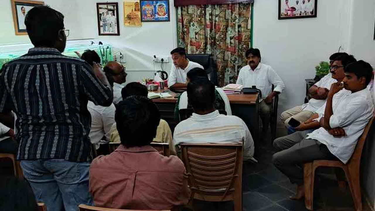 MLA Vijayudu | గ్రామాల్లో నీటి సమస్య రాకుండా చూడాలి : ఎమ్మెల్యే విజయుడు