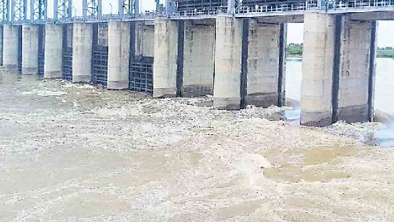 ఎస్సారెస్పీలోకి స్వల్ప ఇన్‌ఫ్లో