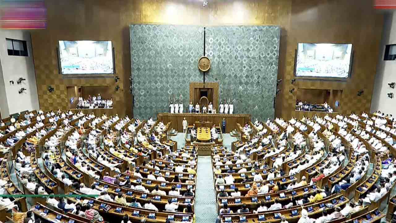 ప్రత్యేక పార్లమెంట్‌ సమావేశానికి కేంద్రం విముఖత?