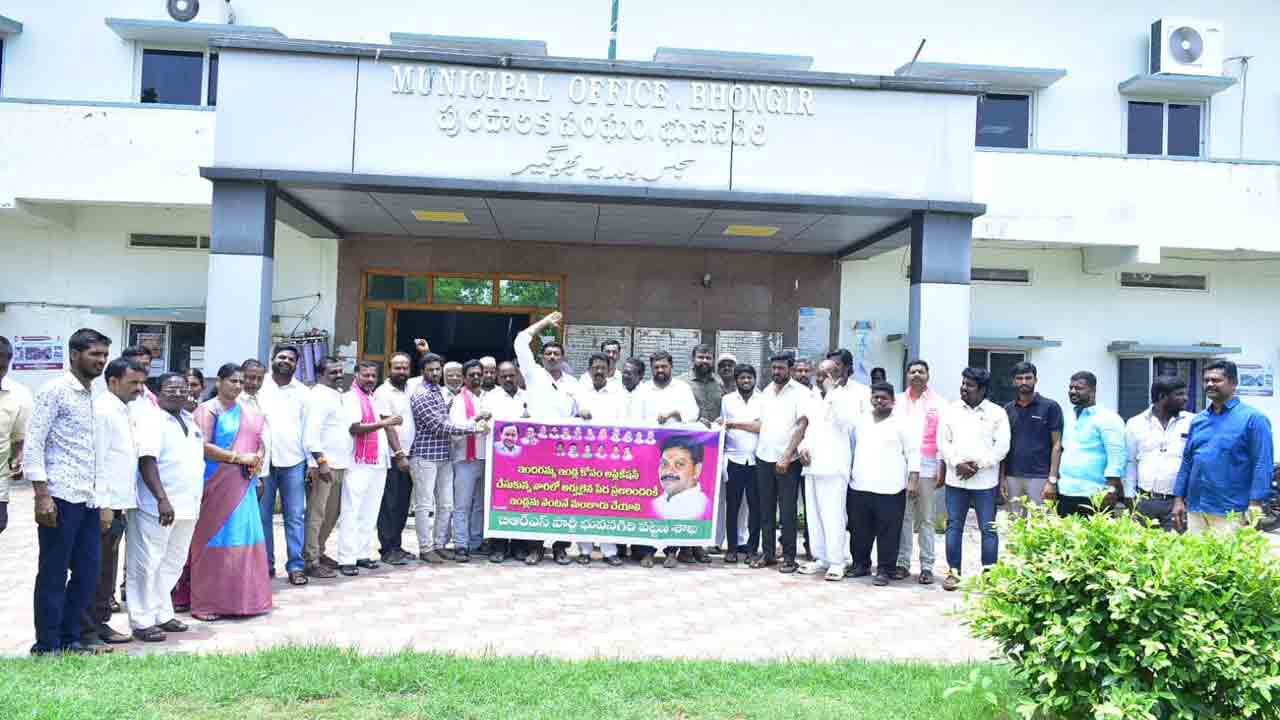 అర్హులందరికీ ఇందిరమ్మ ఇండ్లు ఇవ్వాలి