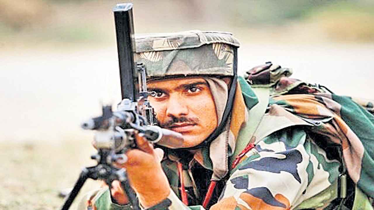 Hyderabad| వ్యూహాత్మక రక్షణ కేంద్రం హైదరాబాద్‌.. ఇండో-పాక్‌ ఉద్రిక్తతల నేపథ్యంలో కీలకంగా నగరం..!