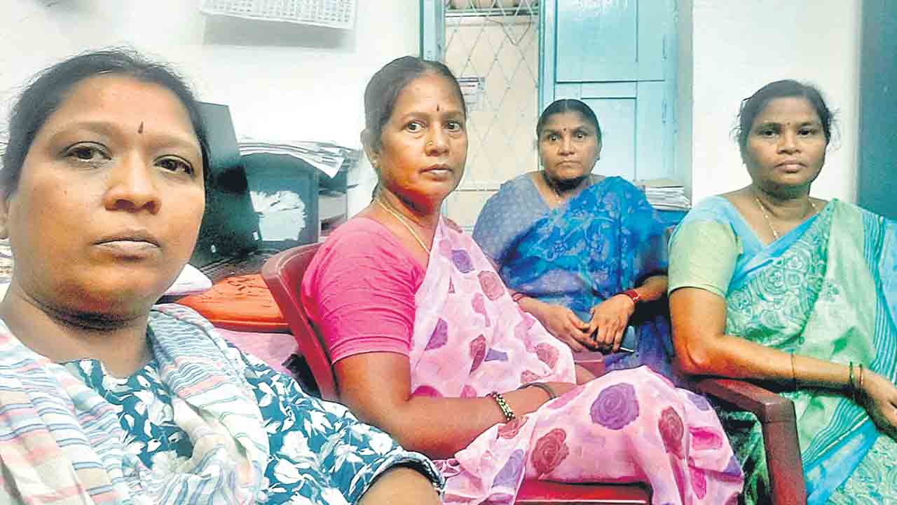 ‘మహిళాసంఘాల’ ముందస్తు అరెస్టు