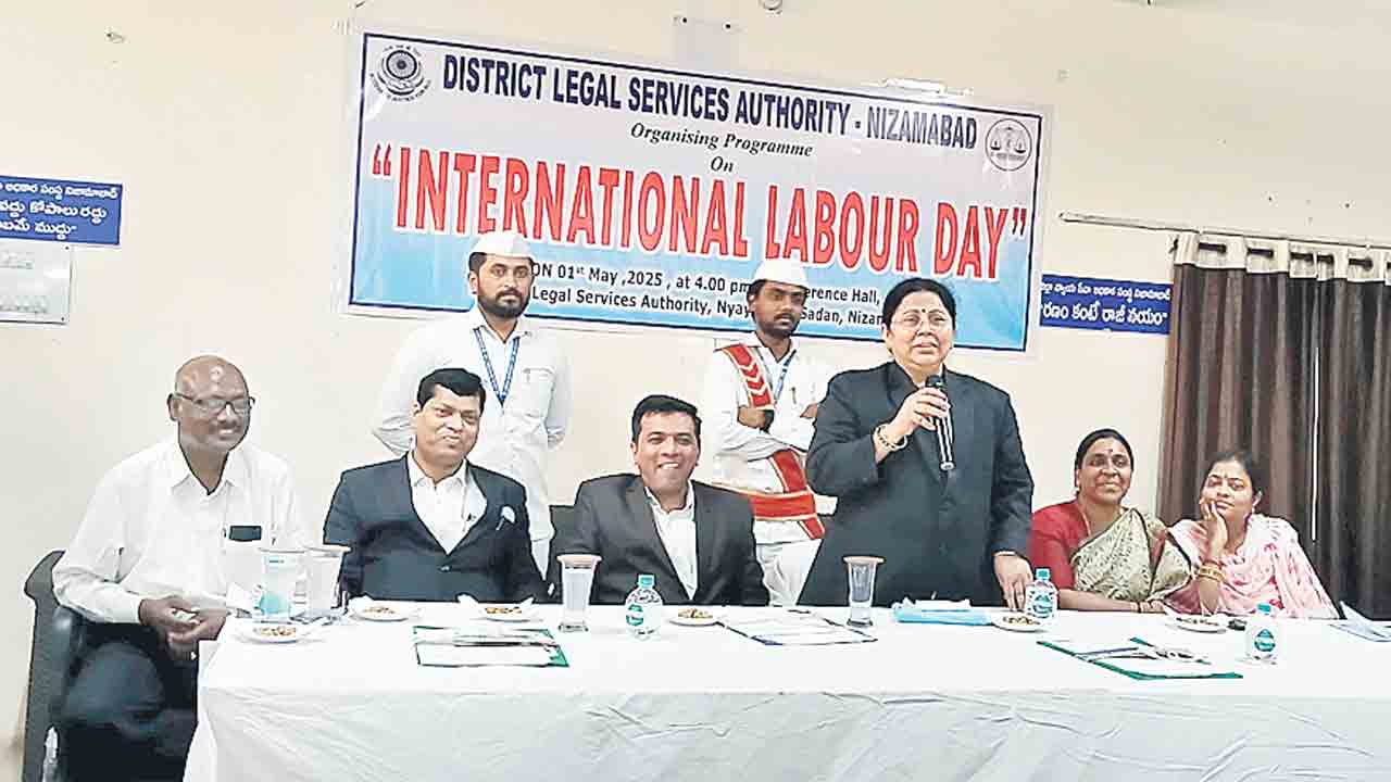 కార్మికశాఖ పథకాలను సద్వినియోగం చేసుకోవాలి