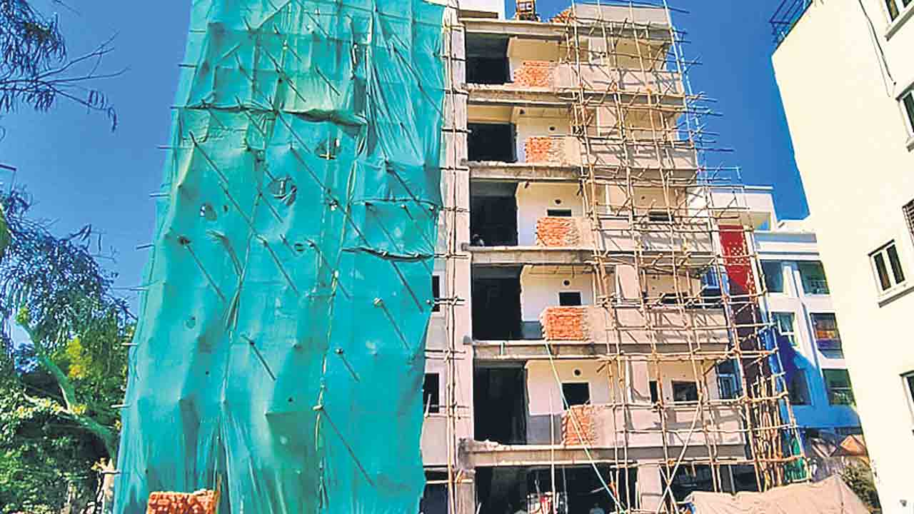 GHMC | టౌన్‌ ప్లానింగ్‌ షట్‌డౌన్‌!.. గతితప్పిన జీహెచ్‌ఎంసీ పట్టణ ప్రణాళిక!