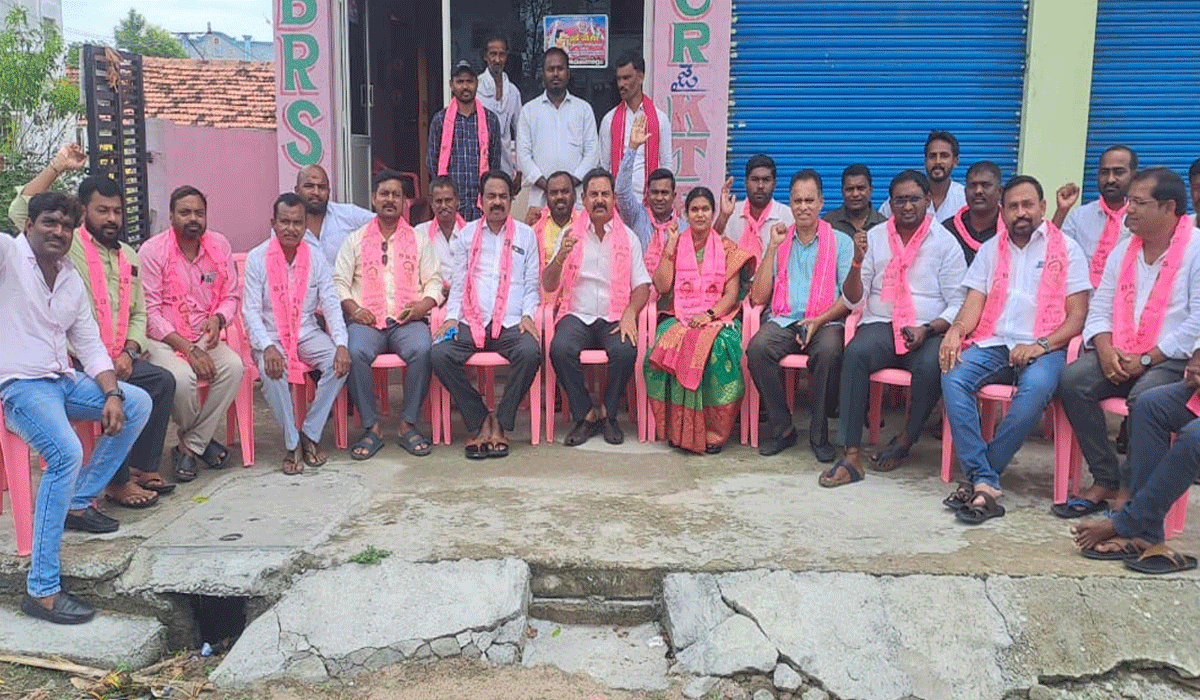 BRS | ప్రొటోకాల్ కోసం ప్రశ్నిస్తే.. కాంగ్రెస్‌ ప్రత్యక్ష దాడులు..?