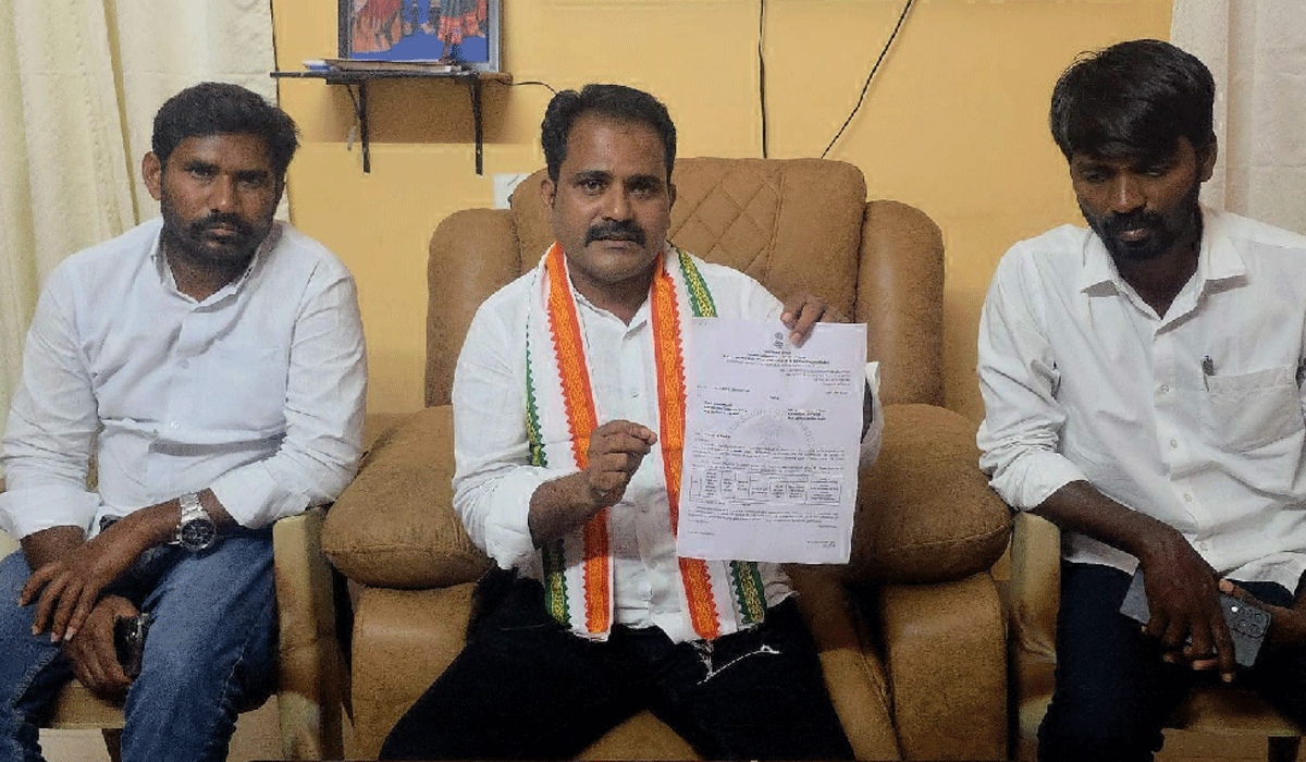 Huzurabad | అధికారులు ఎస్సైని కాపాడే ప్రయత్నం చేస్తున్నారు.. తిప్పారపు సంపత్‌