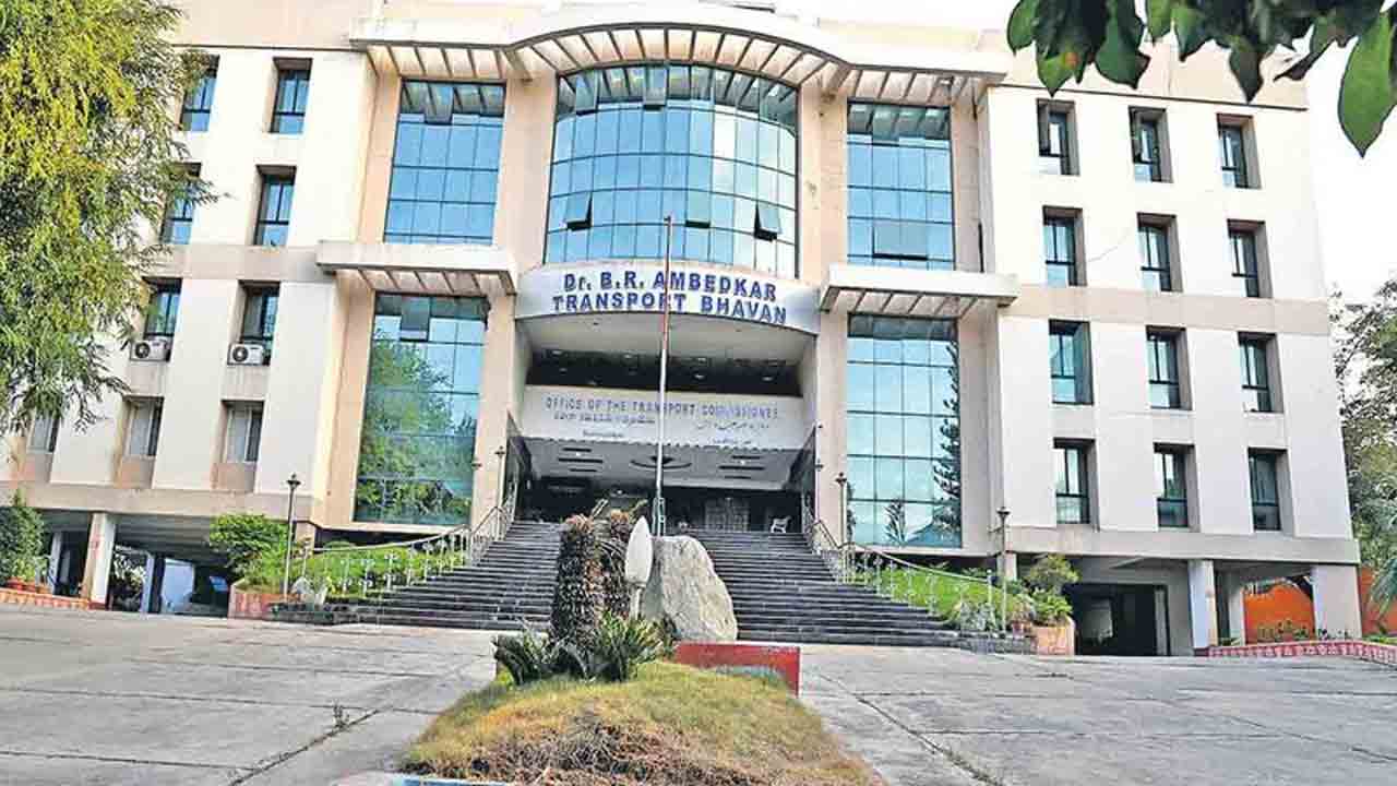 స్మార్ట్‌ కార్డుల కొరత