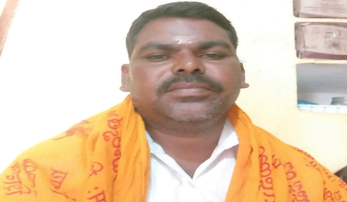 Hanging | వీణవంకలో ఉరేసుకుని వ్యక్తి మృతి