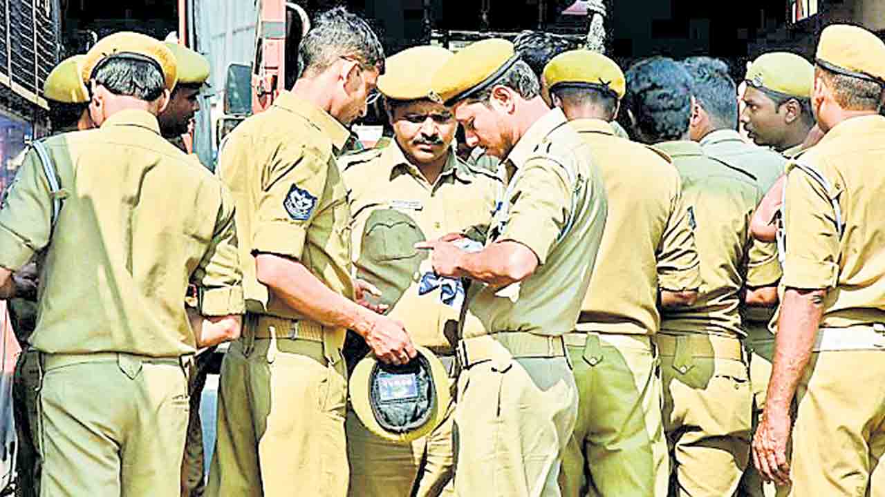 Home Guards | సౌకర్యాలు లేకున్నా వెళ్లాల్సిందే.. ఓడీ, జీడీలతో హోంగార్డుల్లో భయాందోళన