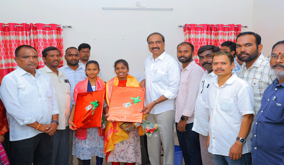 విద్యా, వైద్య రంగాల్లో దేశానికి తెలంగాణ దిక్సూచి.. జగిత్యాల ఎమ్మెల్యే డాక్టర్ సంజయ్ కుమార్