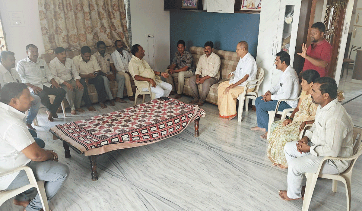 Koppula Eshwar | బీఆర్ఎస్ సీనియర్ నేతకు మాజీ మంత్రి కొప్పుల ఈశ్వర్ పరామర్శ
