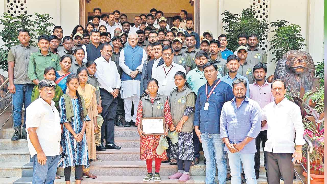 నేనూ ఆదివాసీ మూలాల నుంచే వచ్చా