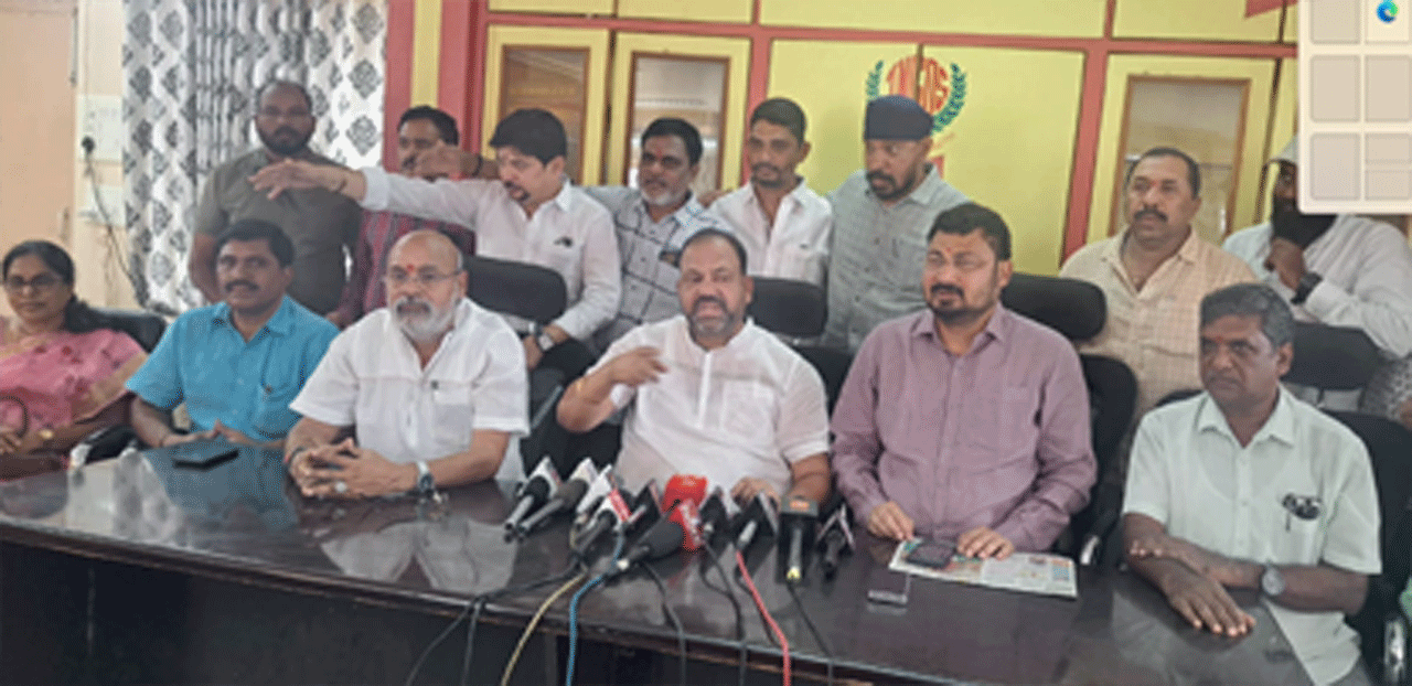 karimnagar | ఉద్యోగ సమస్యలపై జెఏసీ కార్యచరణ ప్రకటనతోనే.. సీఎం స్పందన