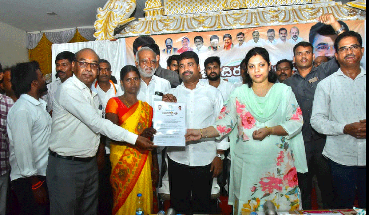 MLA Medipalli Satyam | అర్హులందరికీ ఇందిరమ్మ ఇండ్లు.. చొప్పదండి ఎమ్మెల్యే మేడిపల్లి సత్యం