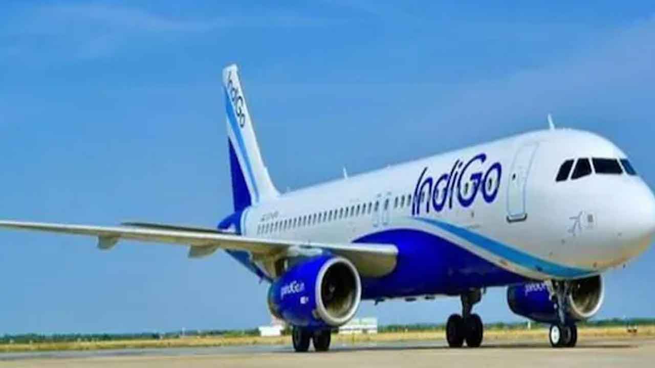 16 ఫ్లైట్స్‌ను రద్దు చేసిన ఇండిగో