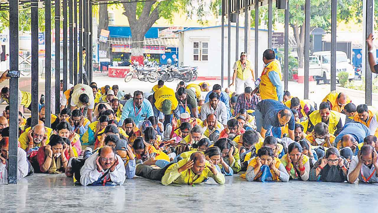 Security Mock Drill | బ్లాకౌట్స్ టు బంకర్స్.. ఏమిటీ సెక్యూరిటీ మాక్‌ డ్రిల్‌..? 1971 యుద్ధ సమయంలో ఇలా..