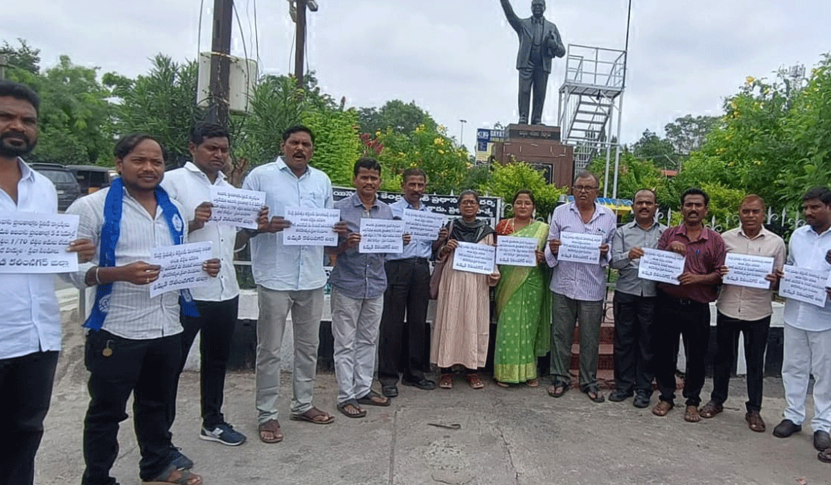 Peddapally | మావోయిస్టులతో శాంతి చర్చలు జరపాలి.. పౌర హక్కుల సంఘం రాష్ట్ర సహాయ కార్యదర్శి మాదన కుమార్ స్వామి