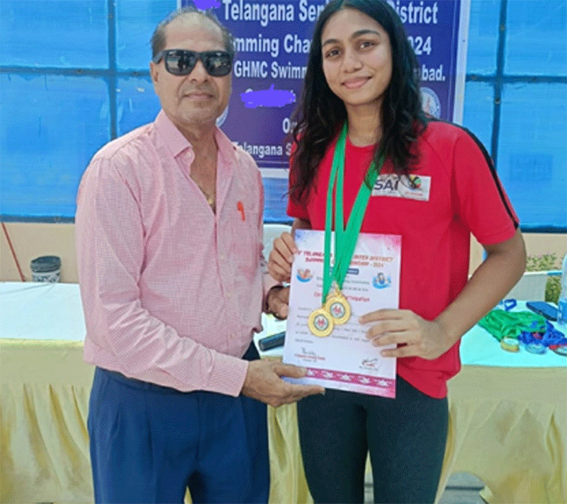 Nizamabad | సీనియర్ ఇంటర్ డిస్టిక్ ఛాంపియన్షిప్ 2025 పోటీలలో మిట్టపల్లి రిత్వికకు బంగారు పథకాలు