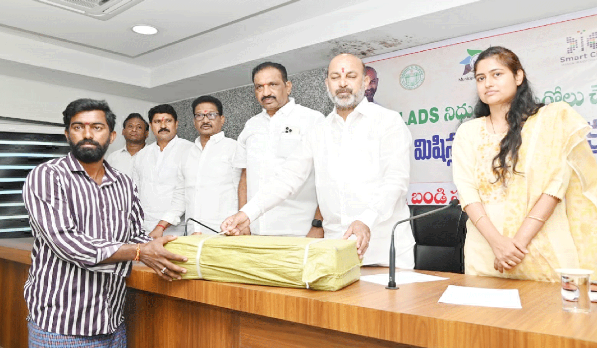 Bandi Sanjay Kumar | కరీంనగర్ అభివృద్ధికి శాయ శక్తుల కృషి చేస్తా.. కేంద్ర సహాయ మంత్రి బండి సంజయ్ కుమార్